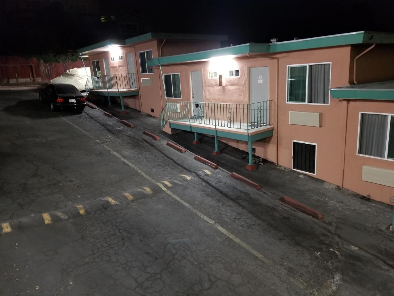Travis Lodge Motel 16 Oakland Ngoại thất bức ảnh